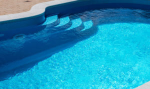 Vinyl Pool Liner Maintenance Tips to Help You Keep Your Pool in Great Shape All Year